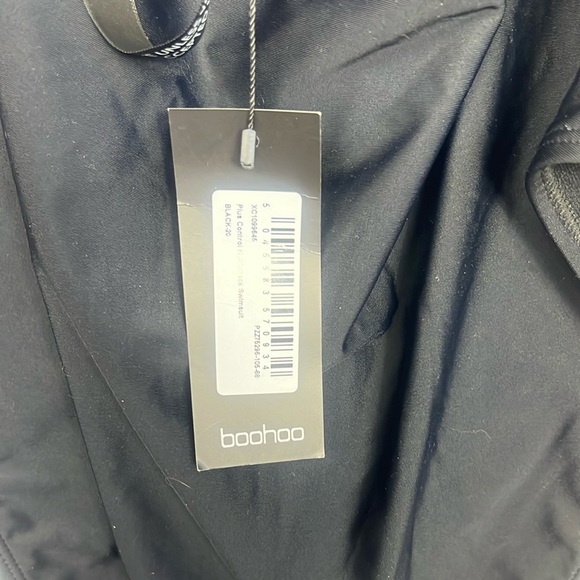 Boohoo Plus NWT Control Halterneck Swimsuit Black Size 16 - Picture 12 of 15